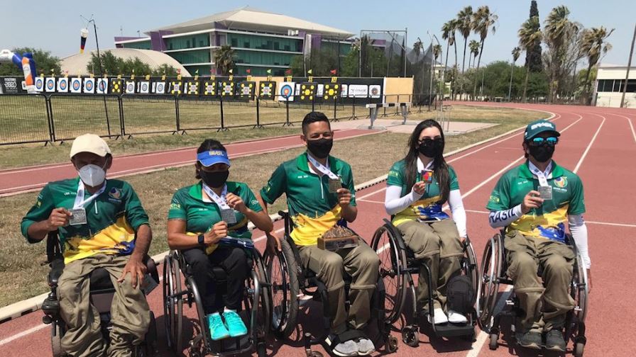 Brasil conquista cinco medalhas e duas vagas para os Jogos de Tóquio no tiro com arco