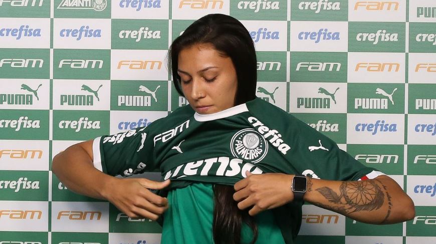 Bia Zaneratto atacante da seleção feminina retorna ao Palmeiras 