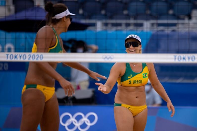 Ana Patrícia e Rebecca estreiam com vitória nos Jogos Olímpicos de Tóquio