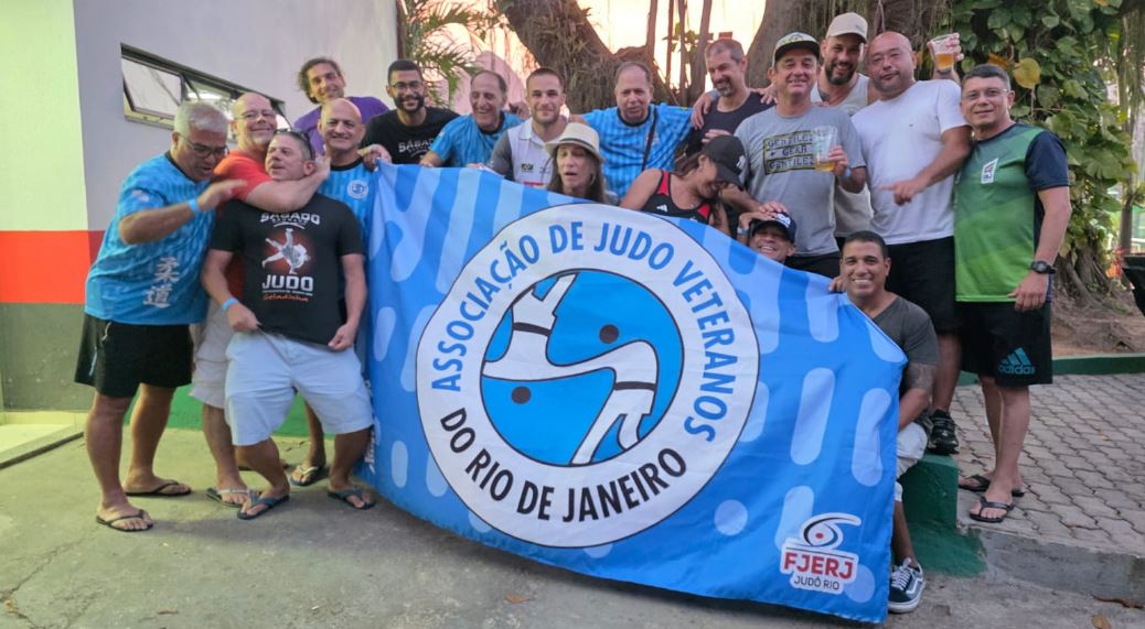 Confraternização da AJVRJ supera expectativas e fica na história