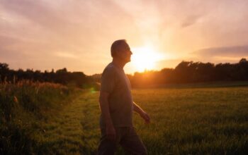 "Amado, oro para que você tenha boa saúde e tudo lhe corra bem, assim como vai bem a sua alma." 3ª João 1:2