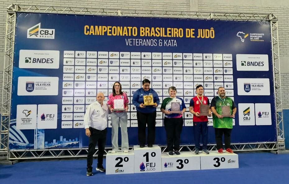 Espírito Santo conquista o terceiro lugar no Brasileiro de Veteranos e Kata 2026